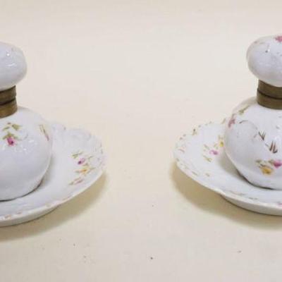 1051	PAIR OF PORCELAIN INKWELLS, EACH APPROXIMATELY 4 IN HIGH
