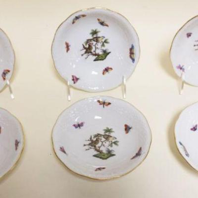 1018	HEREND HAND PAINTED PORCELAIN *ROTHSCHILD* 5 1/2 IN BOWLS W/IMAGES OF BIRDS ON A TREE & BUTTERFLIES ON BORDER W/BASKET WEAVE...