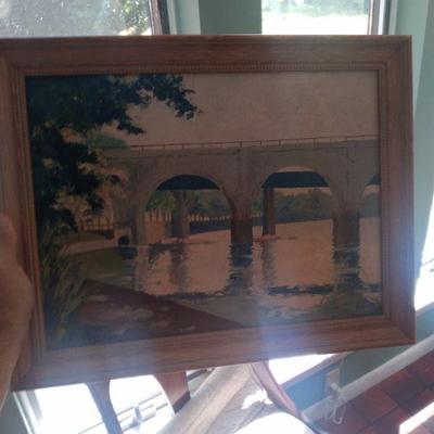 Many pieces of art and paintings