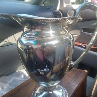 Many silverplate items