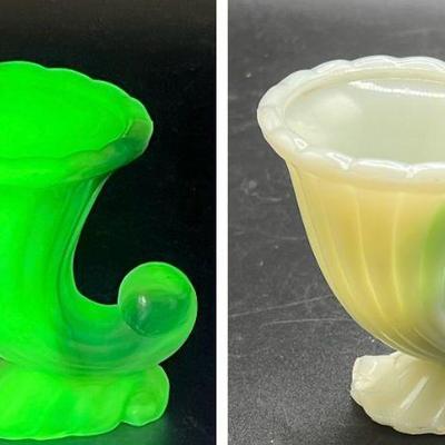 395nm Glowing Slag Glass Cornucopia Vintage Vase NYC Vogue MERC
