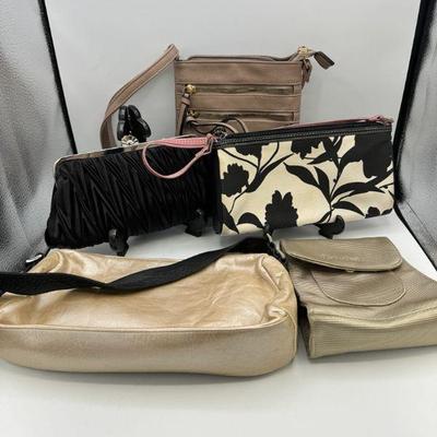 (5) Purses Feat Ellington
