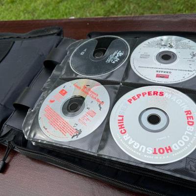 CD And DVD Loaded Folder
