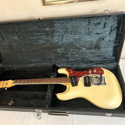 Mosrite $1500