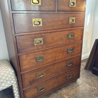 Henredon Chest of drawers 