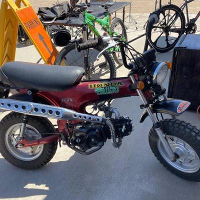 Honda Trail 70.