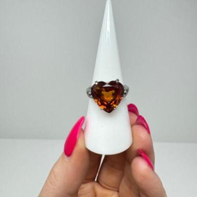 10k White Gold Ring w/ Large Citrine Heart (5.36 grams)	