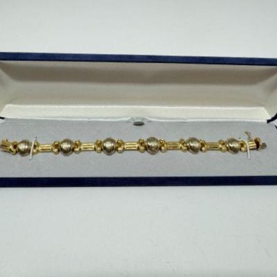 ﻿14k Gold Bracelet w/ Engraved Sphere Charm (17.21 grams)	