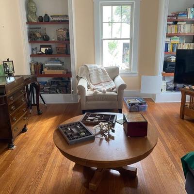 Estate Sales By Olga in Somerville, NJ