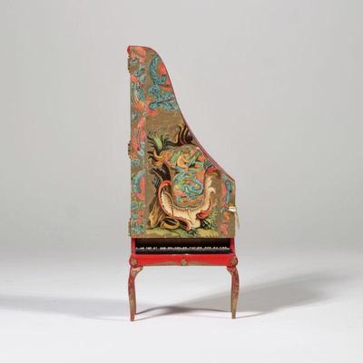 DOLLHOUSE MINIATURE SIGNED HARPSICHORD "DAVEY JONE" | Dollhouse miniature vertical harpsichord, hand painted and with papier...