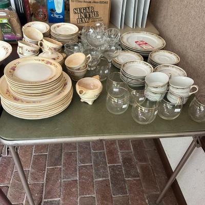 Parts of old China sets to help complete yours that might have some pieces missing 