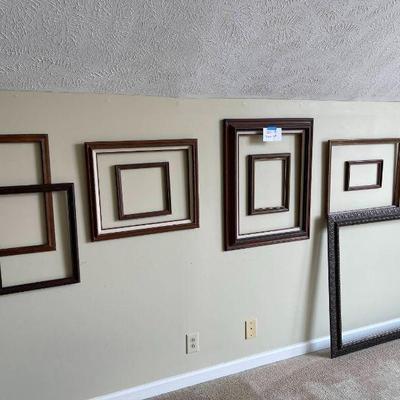 Lot 025-BON: Frame Lot

Features: A plethora of picture frames from our artist/client’s studio! A large variety of sizes and styles....