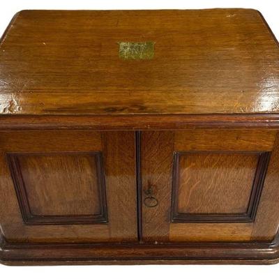 1894 Oak Silver Chest with Reed & Barton Flatware