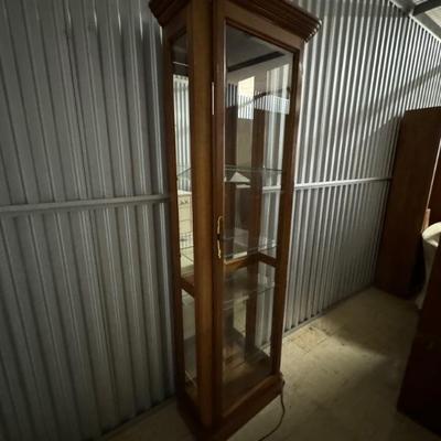 Lighted Pulaski Glass Display Cabinet With Four Shelves. 24” wide x 14” deep x 76” tall . AVAILABLE FOR PRESALE with local pick up in...