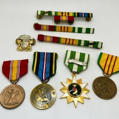 Military Ribbon Bars & Medal Pins

