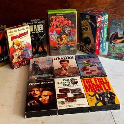 (14) VHS Lot Including Dark Crystal
Movies include but not limited to - Dark Crystal, Mars Attacks, Wallace and Grommet triple pack, Liar...