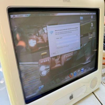 Apple eMac A1002
