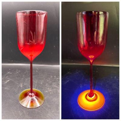 Amber Ultraviolet Reactive Glowing Glass Stemware
