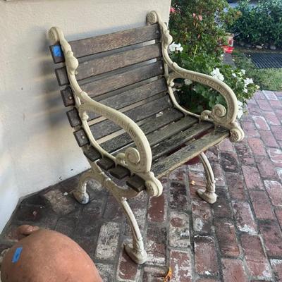 OUT DOOR CHAIR