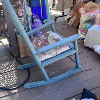 WOOD ROCKER
