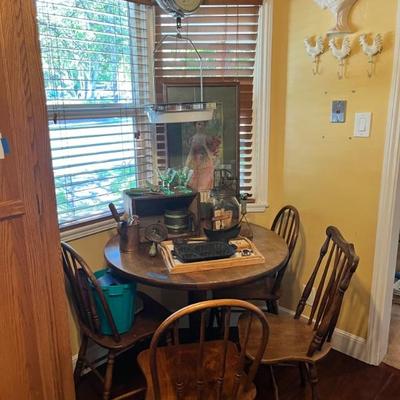 SMALL DINING TABLE AND CHAIRS