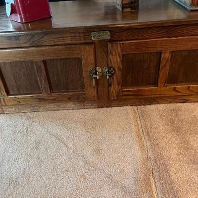 COFFEE TABLE