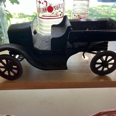 VINTAGE IRON CAR