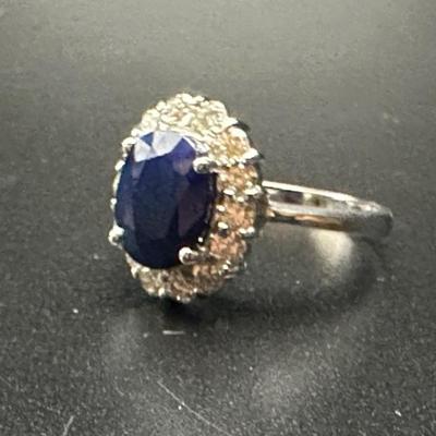 Sapphire and diamonds on 14k gold setting