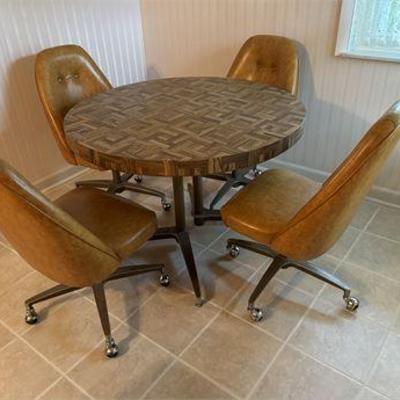 MId Century Cal-Style Dining Set .jpg