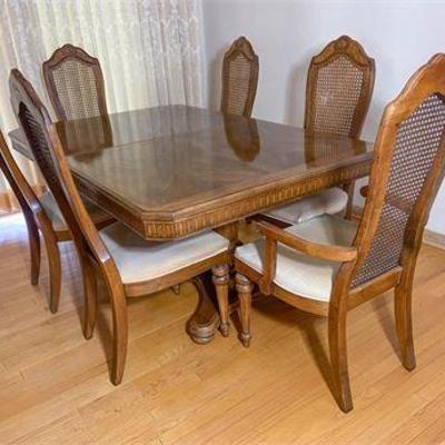 Bernhardt Dining Set.jpg