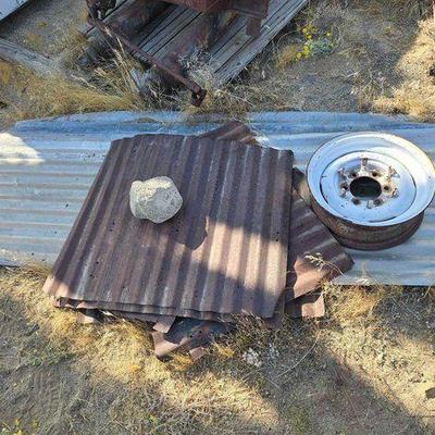 #2564 • Corrugated Sheet Metal
