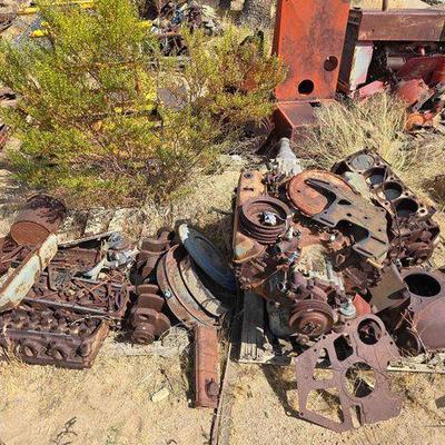 #2256 • V8 Ford Engine and Transmission Engine and Parts
