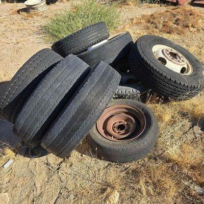 #3048 • (8) Wheels with Tires
