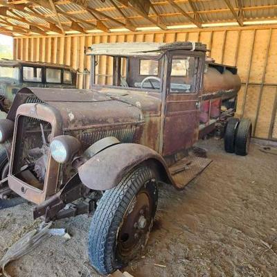 #232 • Early Model Dodge Brothers Water Truck
