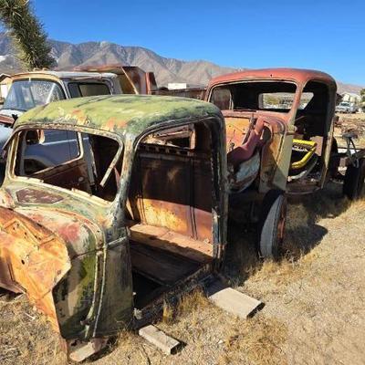 #422 • Ford Cab and Ford truck
