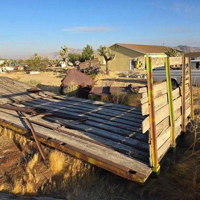 #2116 • Utility Bed
