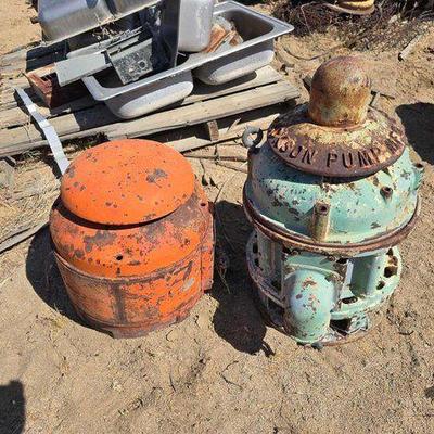 #2216 • 2 Pumps
