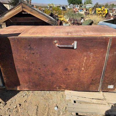 #2204 • GE Refrigerator
