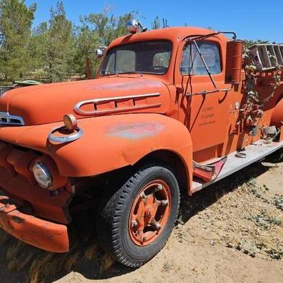 #406 • Ford F8 Firetruck
