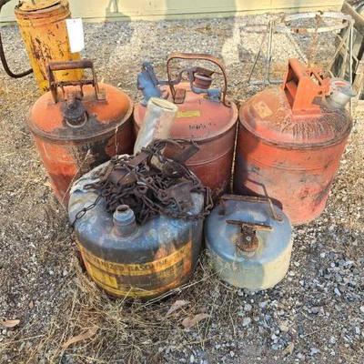 #1086 • 5 Gas Tanks
