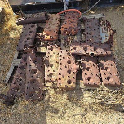 #3854 • (15) Ford Flathead V8 Heads
