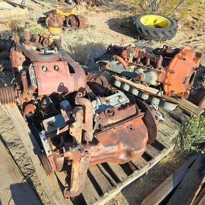 #2522 • 2 Ford Engines and 1 Wisconsin Engine
