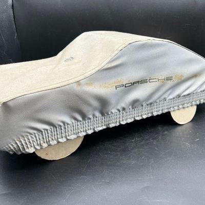 Porsche Cover with Cardboard Display Form
