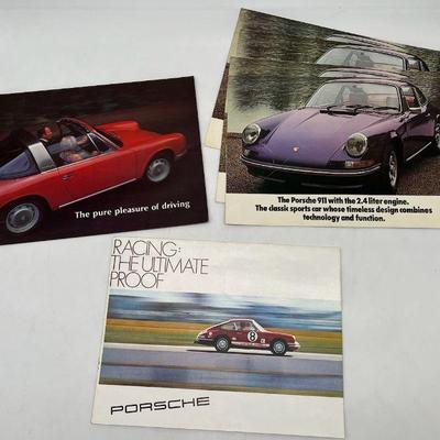 Porsche 1972 Advertisements & Sales Brochures
