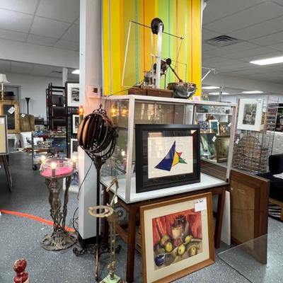 In center: J. Jay McVicker, Alexander Calder, and Ella Jack
