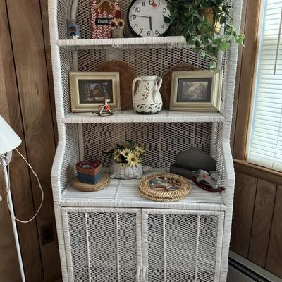 Wicker etagere