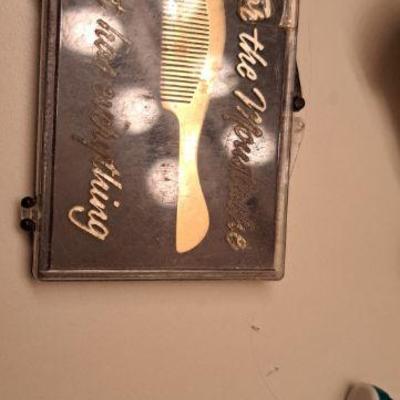 Mustache comb