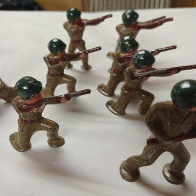 Monoil soliders 