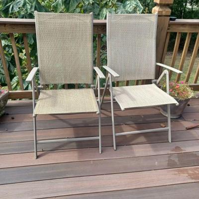 4 Patio Chairs 