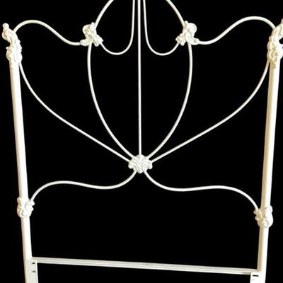 IRGR519 White Twin Wrought Iron Bedframe	White wrought iron headboard (57"x42) and metal mattress frame
